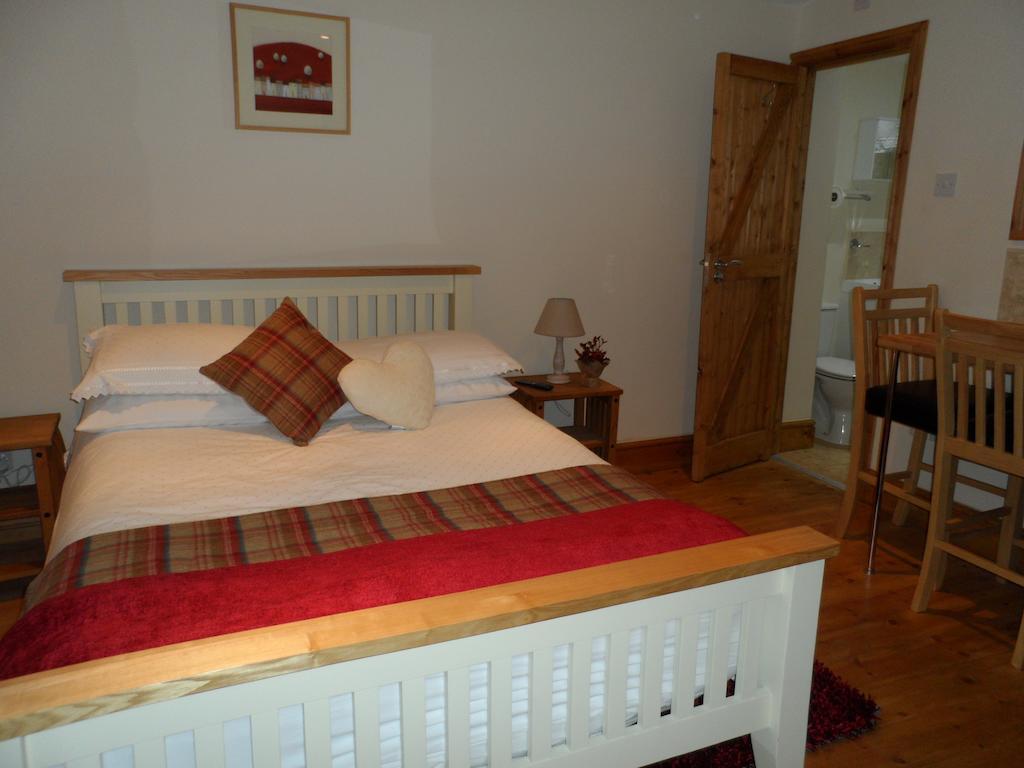 The Stables - Deer Park Farm Bed & Breakfast Solihull Exterior photo