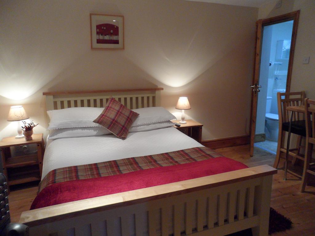 The Stables - Deer Park Farm Bed & Breakfast Solihull Room photo